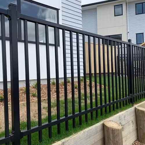 Steel Metal Fence Panels 2.4m Width picket Tubular Driveway Gates for Security Factories